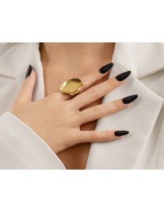 iQ Nail Polish 036 Incognito Black | Esmalte Negro Intenso 2